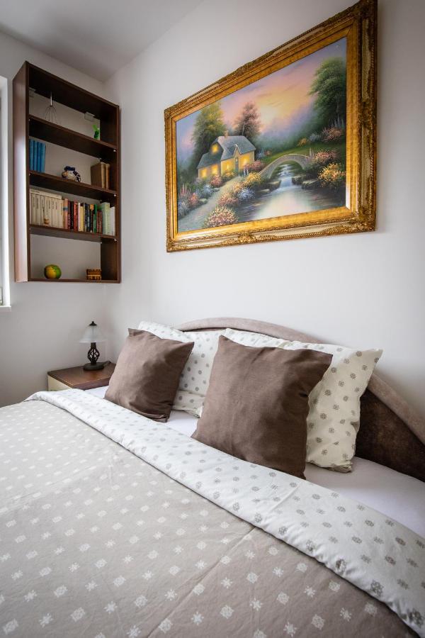 Crystal Apartment Суботица Экстерьер фото